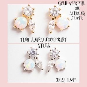 1/4” Fairy Footprint Girls Crew Stud Earrings,NWT